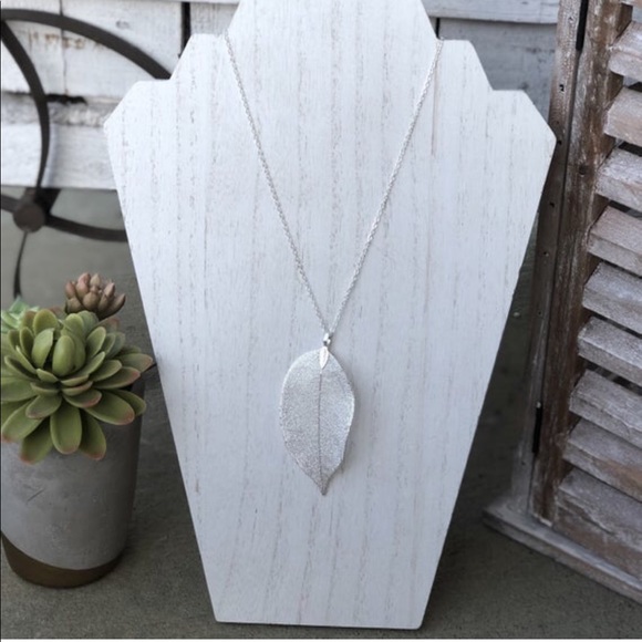 Natural Leaf Necklace or Earrings Multiple Colors - Picture 3 of 8